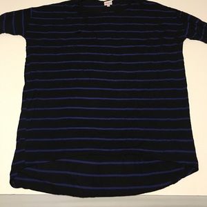 EUC XL LuLaRoe black with blue striped Irma top